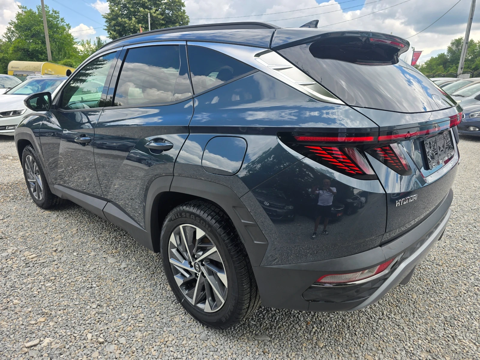 Hyundai Tucson 1.6GRDI-FACE-EВРО 6В-НАВИ-6 СКОРОСТИ, снимка 4 - Автомобили и джипове - 55394497