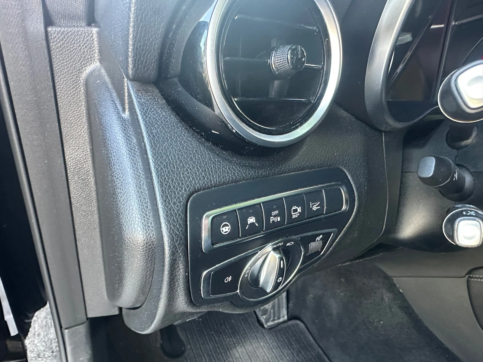 Mercedes-Benz GLC 350 ПАНО ХЕДЪП, снимка 12 - Автомобили и джипове - 55613257