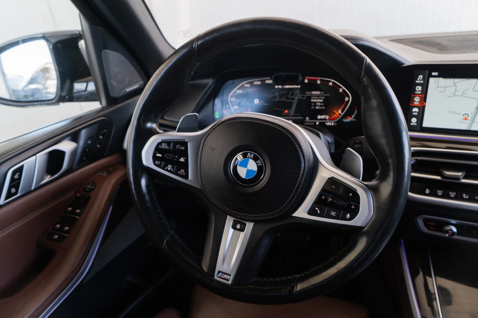 BMW X5 M50D = 400HP = FULL MAX = LASER = ЛИЗИНГ = ГАРАНЦИ, снимка 7 - Автомобили и джипове - 55696278
