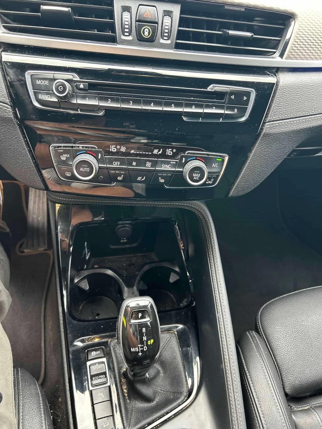 BMW X2 * M35i XDRIVE * HEAD UP* ПАНОРАМА* АМБИЕНТНО* , снимка 10 - Автомобили и джипове - 55798749