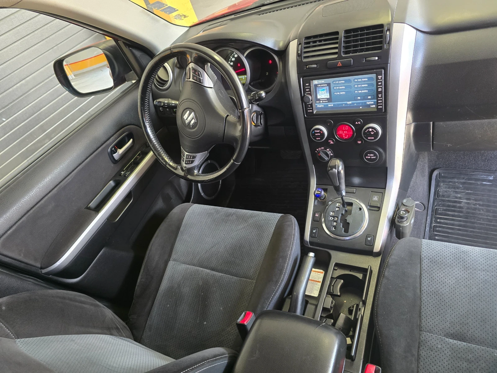 Suzuki Grand vitara, снимка 12 - Автомобили и джипове - 56260588