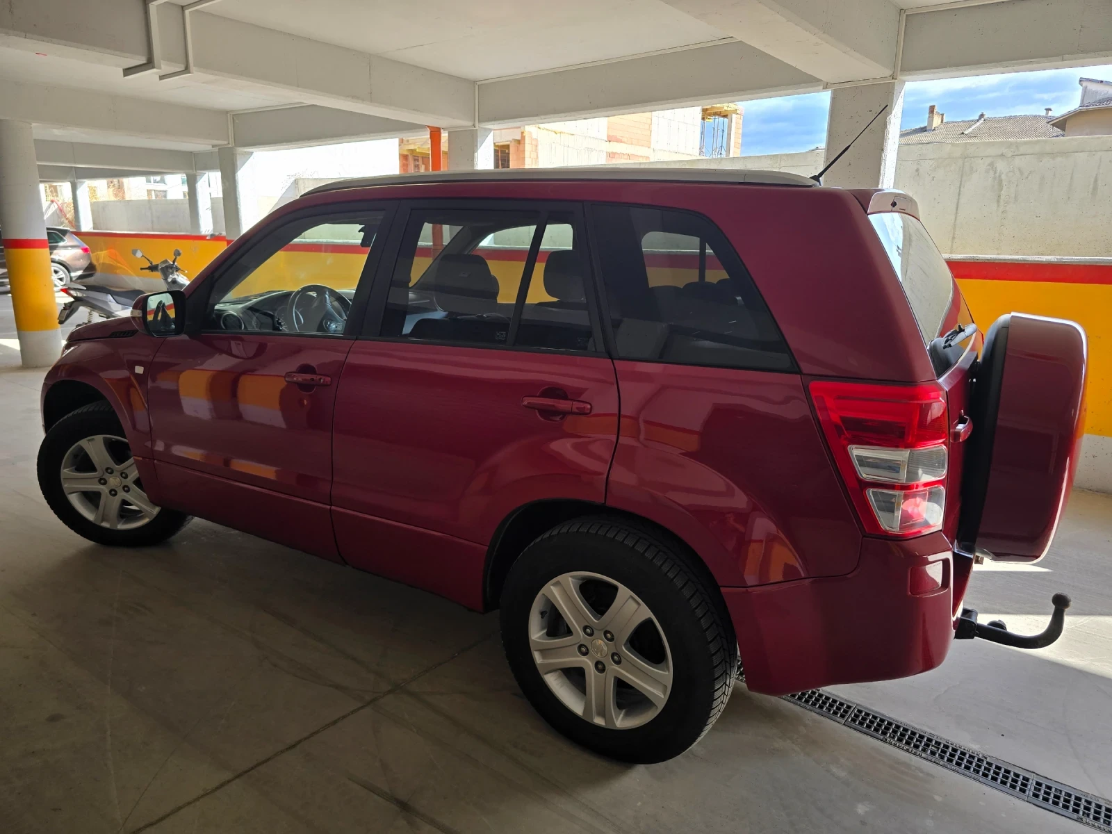 Suzuki Grand vitara, снимка 4 - Автомобили и джипове - 56260588