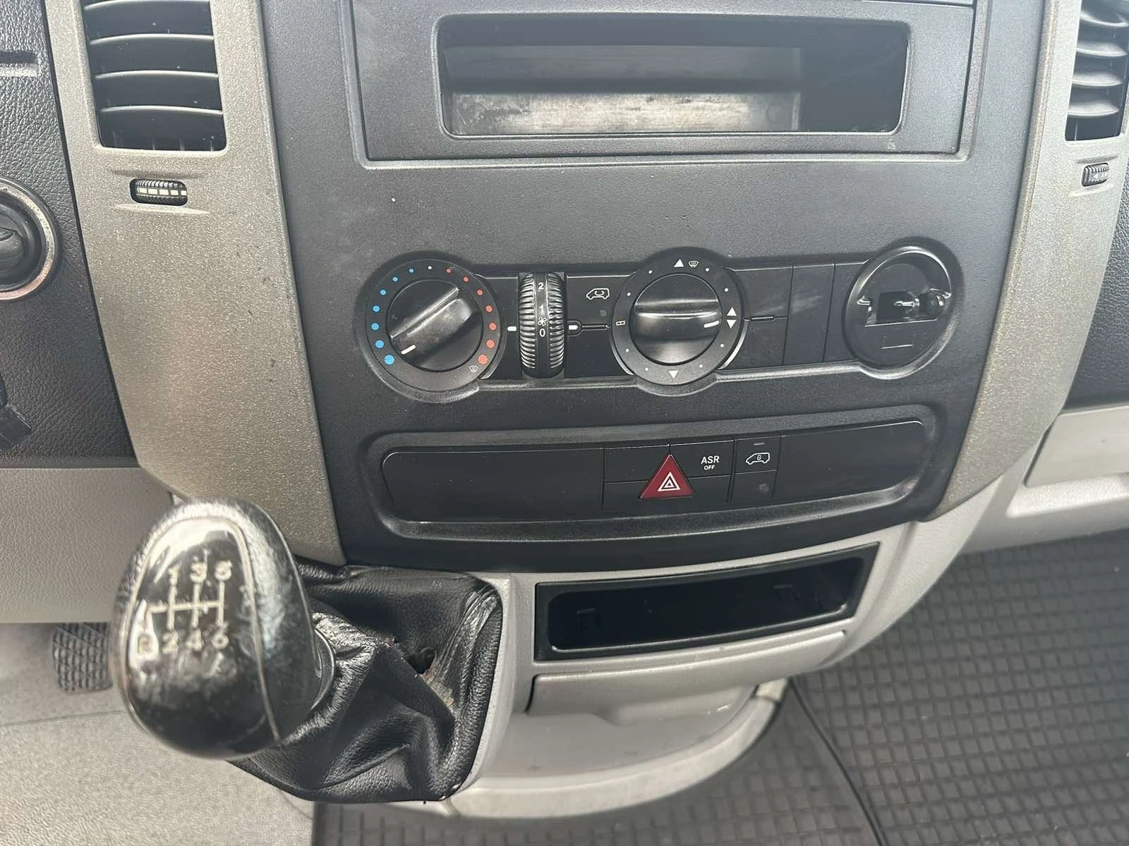 Mercedes-Benz Sprinter 313  | Mobile.bg   13