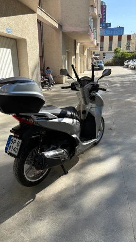 Honda Sh 300, снимка 4