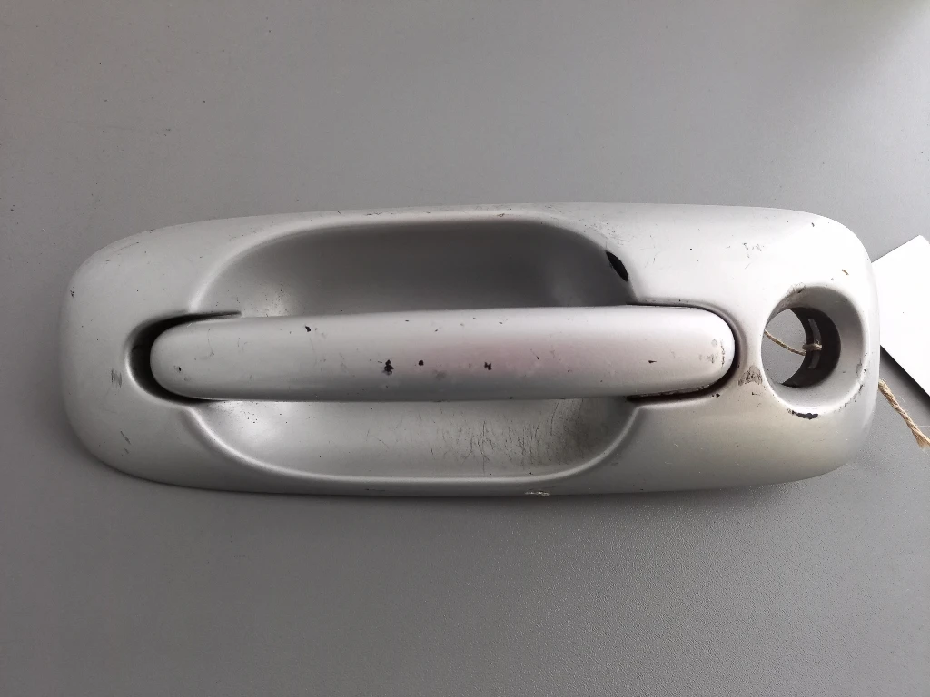 Дръжка врата предна лява външна Крайслер Вояджер 