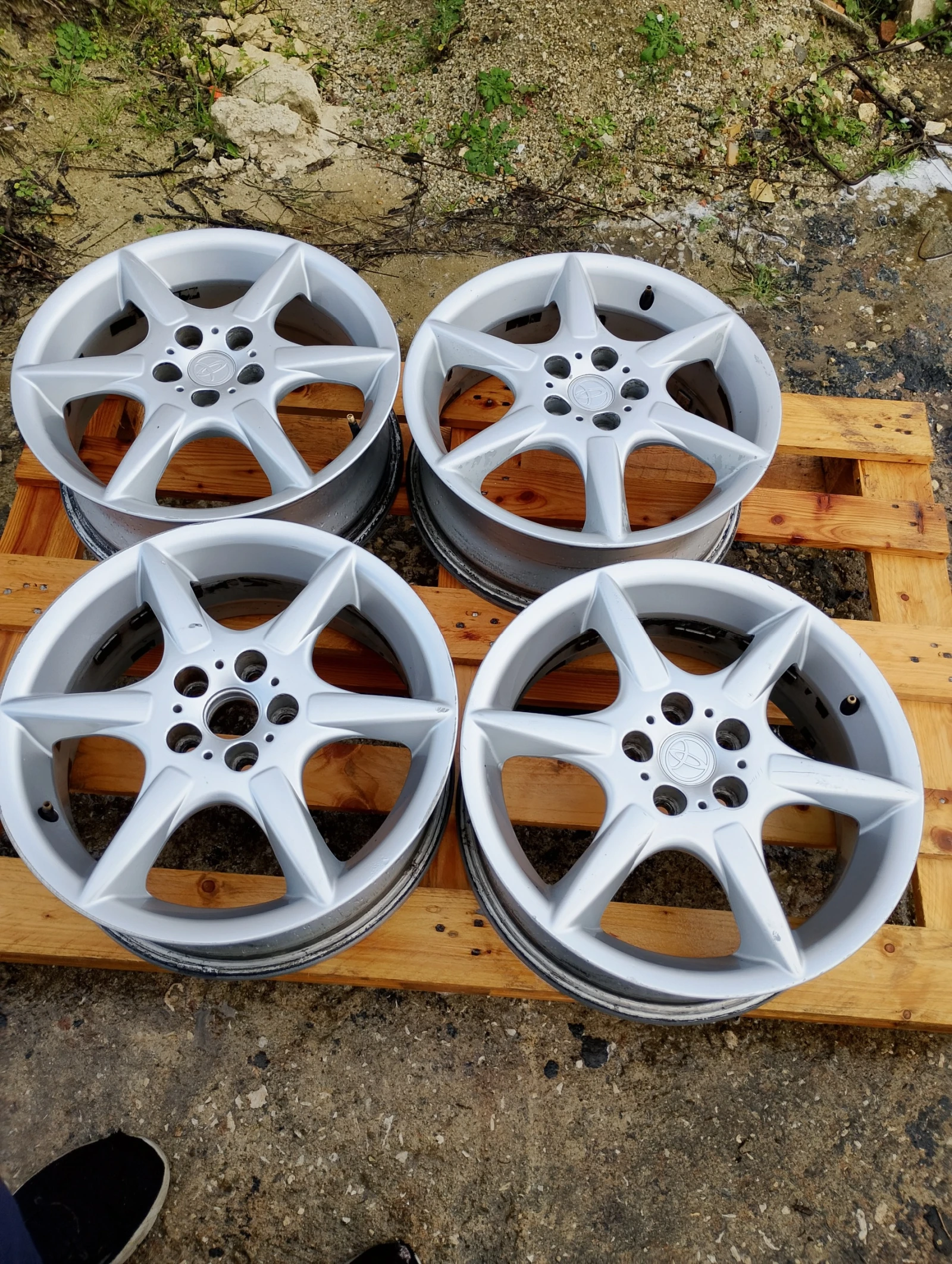   Toyota | Mobile.bg   3