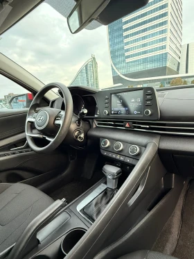 Hyundai Elantra 2023 2.0 бензин 8 скорости автомат , снимка 14