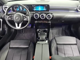 Mercedes-Benz A 220 Sedan, снимка 4