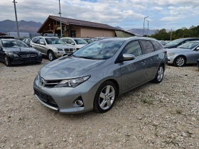 Toyota Auris 2.0D4D Full, снимка 1
