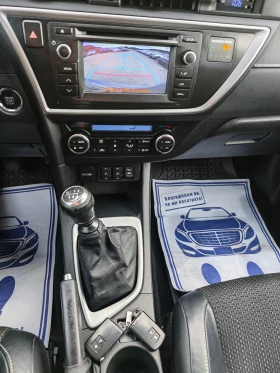 Toyota Auris 2.0D4D Full, снимка 16