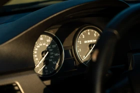 BMW 335 IS/Лизинг, снимка 9