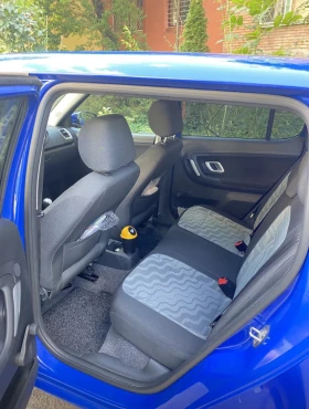 Обява за продажба на Skoda Fabia Skoda Fabia Hatchback 2007 1.2  ~3 500 лв. - изображение 4