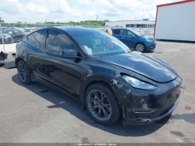 Tesla Model Y * LONG RANGE DUAL MOTOR ALL WHEEL DRIVE * CARFAX *