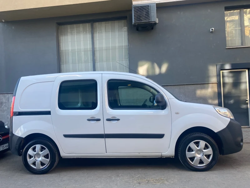 Renault Kangoo, снимка 6 - Автомобили и джипове - 48140884