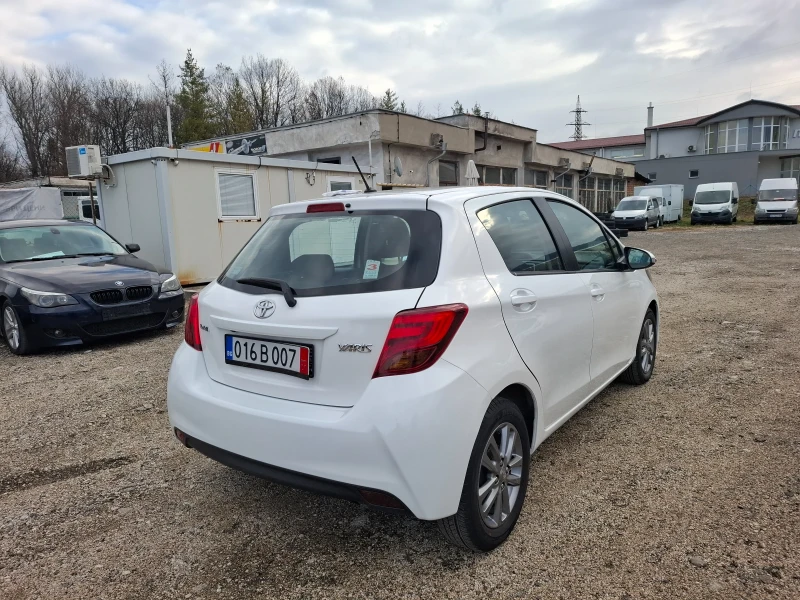 Toyota Yaris 1.33, снимка 3 - Автомобили и джипове - 48280964