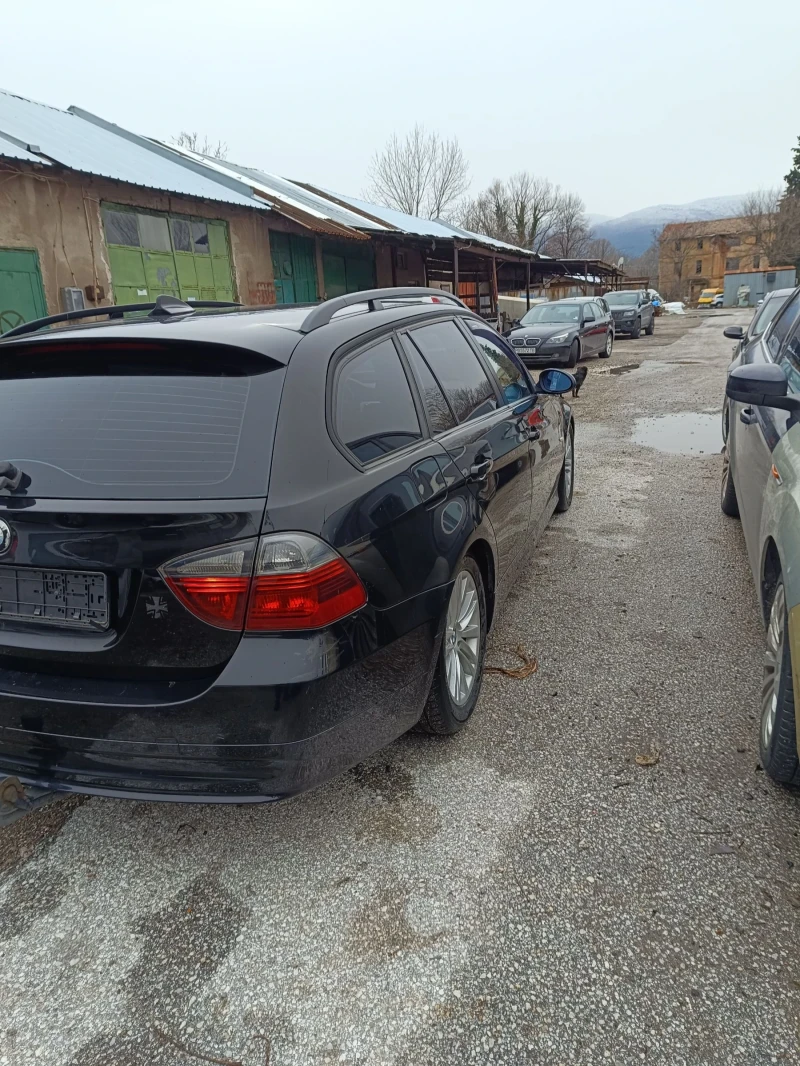 BMW 318, снимка 4 - Автомобили и джипове - 48486500