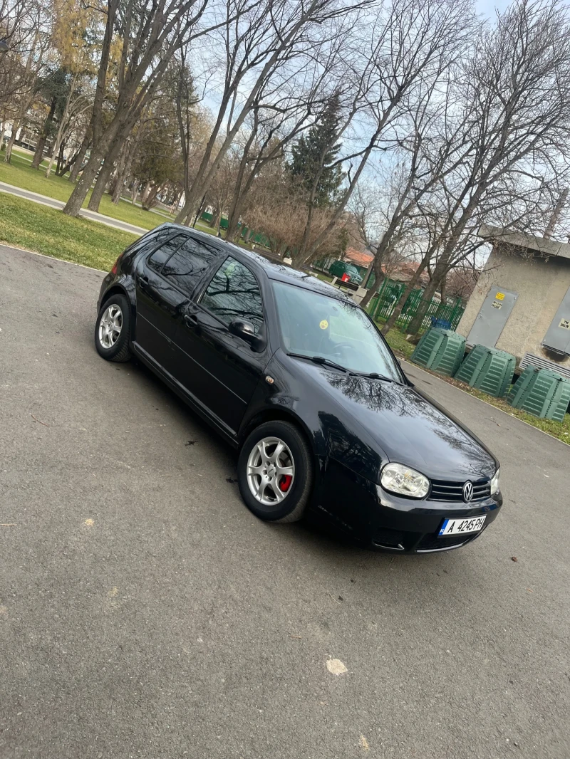 VW Golf R32, снимка 6 - Автомобили и джипове - 48589357