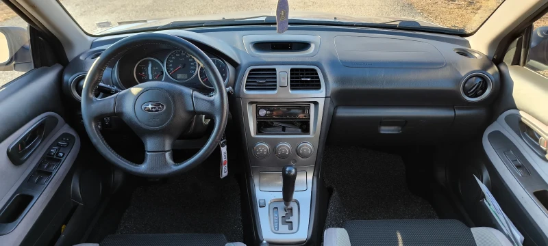 Subaru Impreza 2.0 r, снимка 11 - Автомобили и джипове - 48858583