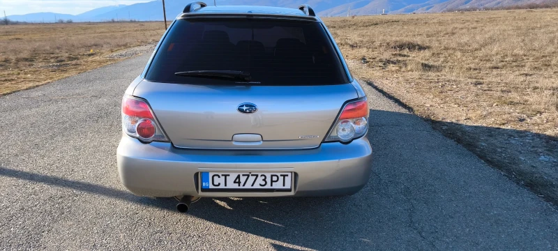 Subaru Impreza 2.0 r, снимка 6 - Автомобили и джипове - 48858583