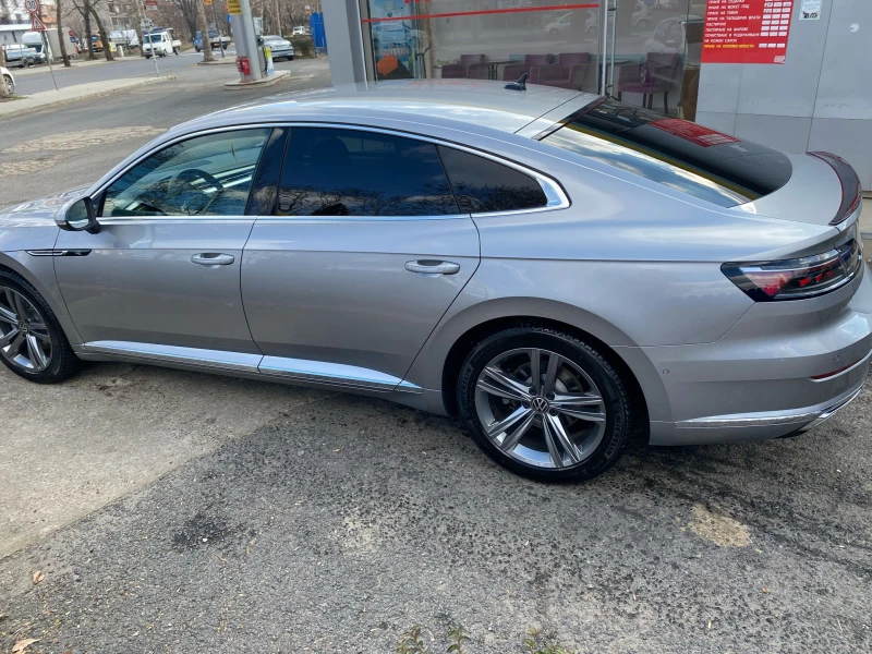 VW Arteon 2.0 TDI 150 k.с. R-LINE, снимка 8 - Автомобили и джипове - 49585910