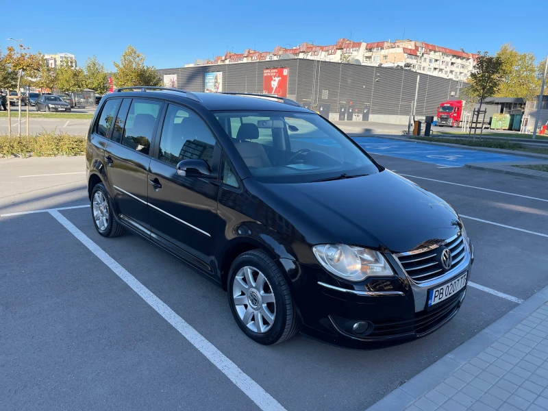 VW Touran, снимка 1 - Автомобили и джипове - 49454629