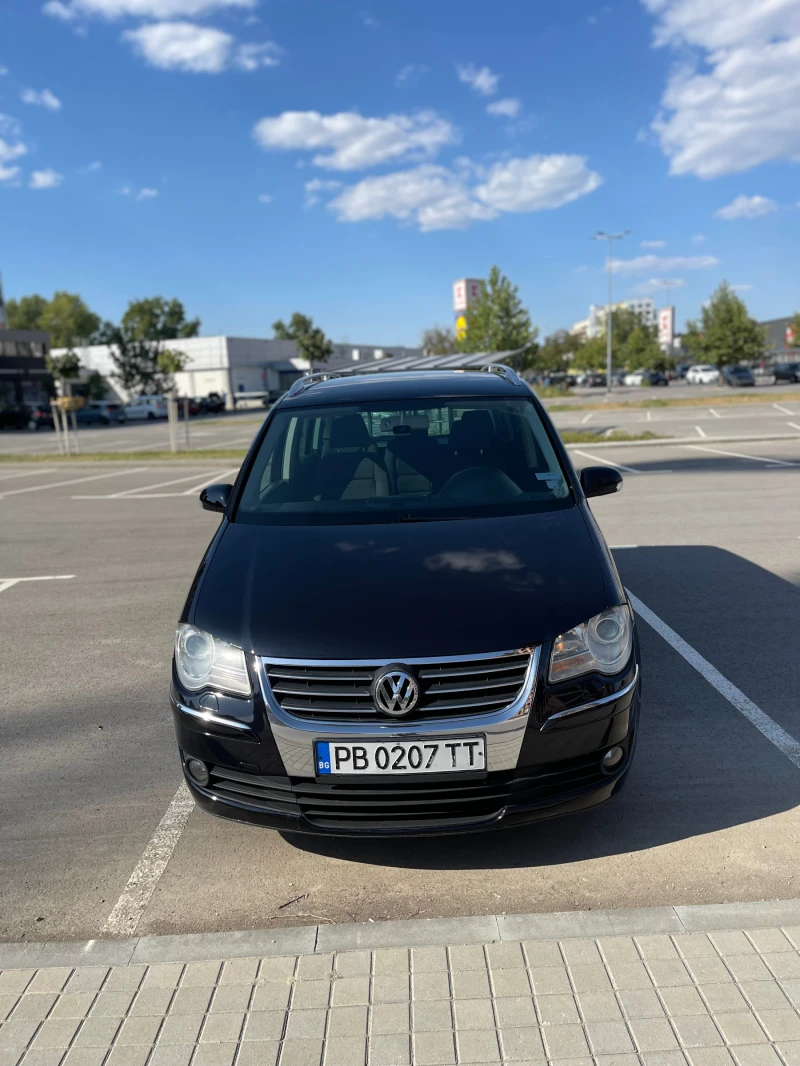 VW Touran, снимка 8 - Автомобили и джипове - 49454629