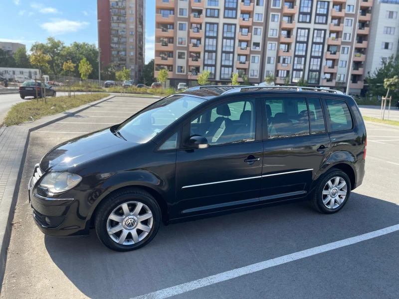 VW Touran, снимка 7 - Автомобили и джипове - 49454629