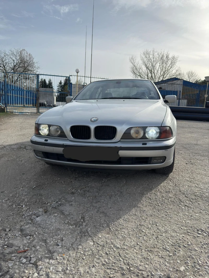 BMW 520 E39, снимка 1 - Автомобили и джипове - 49507604