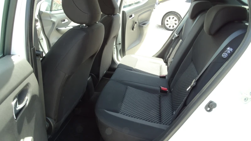 Nissan Micra 1.0 I * NAVI* KAMERA* , снимка 10 - Автомобили и джипове - 50111736