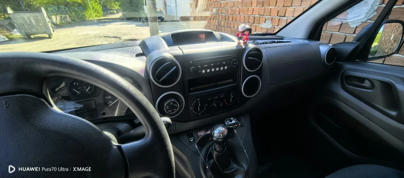 Peugeot Partner Дълга база 1.6 HDI Euro6B 120к.с, снимка 6 - Автомобили и джипове - 53135579