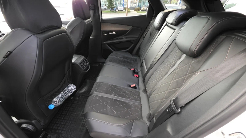 Peugeot 3008 GT, снимка 13 - Автомобили и джипове - 52496481