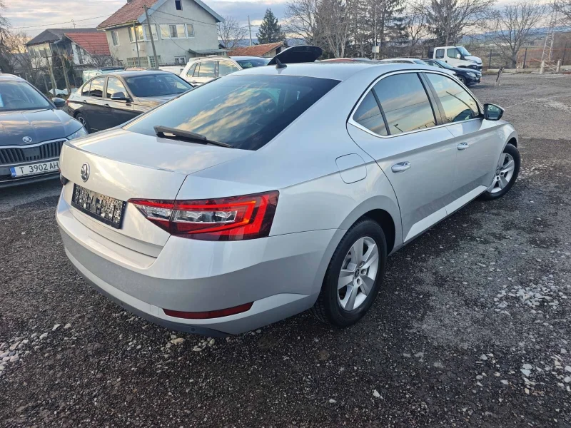 Skoda Superb 1.6/120KC, снимка 6 - Автомобили и джипове - 53112435