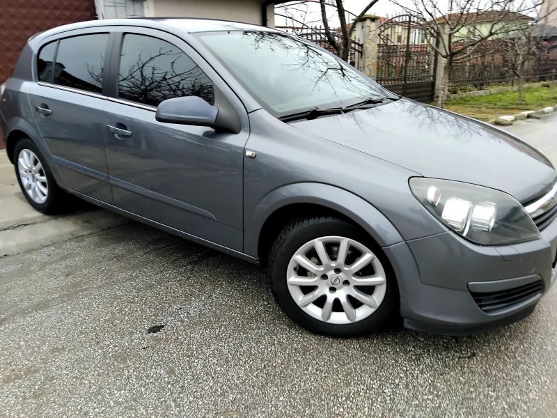 Opel Astra 1.6i+ КЛИМА + ГАЗ ИНЖЕКЦИОН. 2005г , снимка 3 - Автомобили и джипове - 53299779