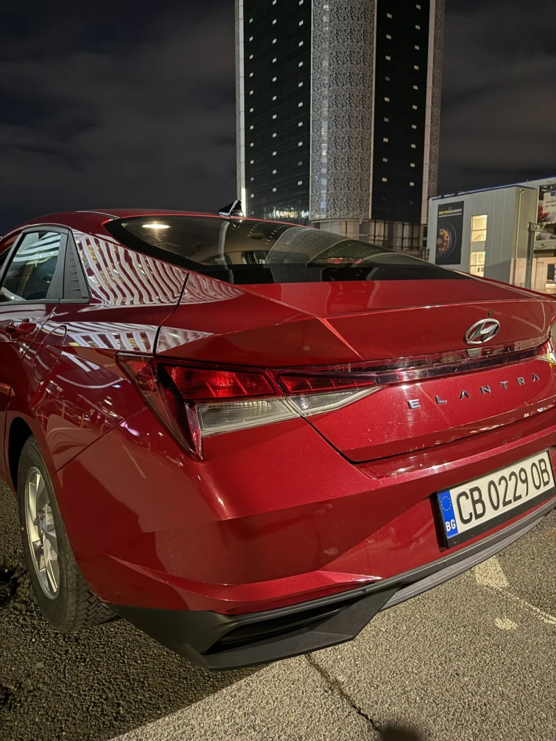 Hyundai Elantra 2.0, снимка 7 - Автомобили и джипове - 53434432