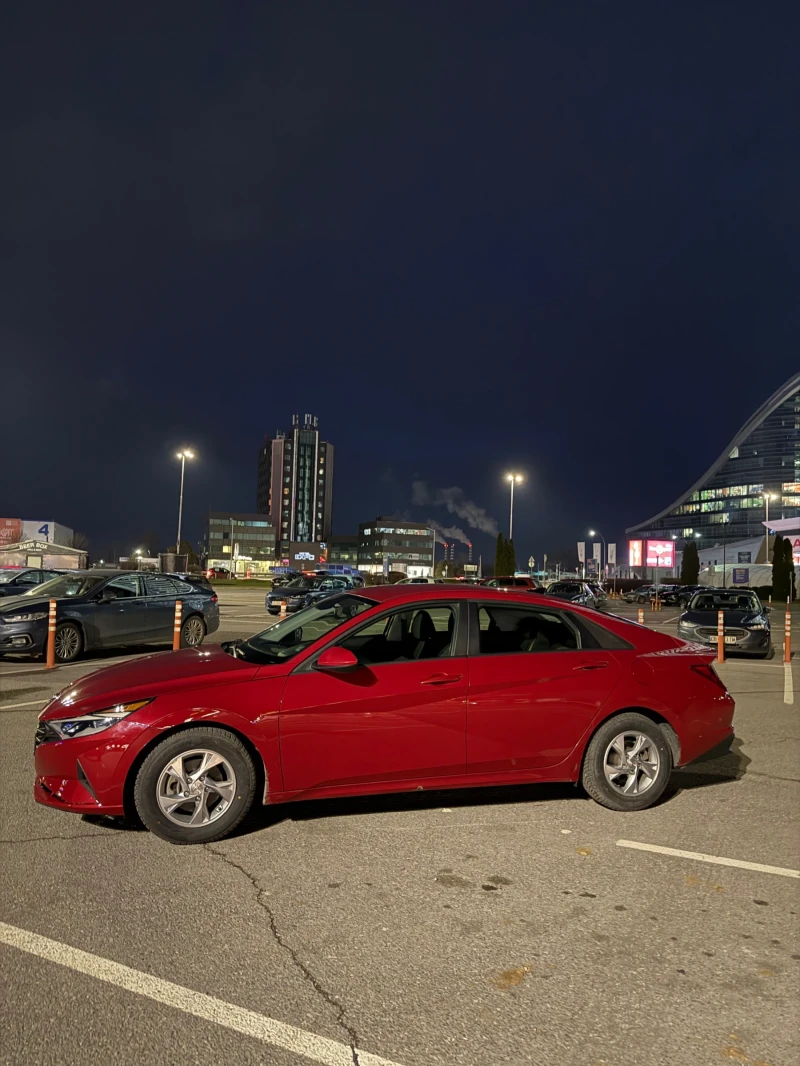 Hyundai Elantra 2.0, снимка 3 - Автомобили и джипове - 53434432