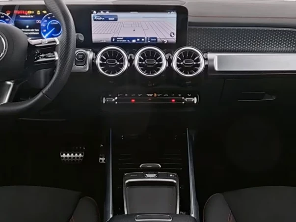 Mercedes-Benz EQB 300 4Matic = AMG Line = Advanced Гаранция - изображение 4