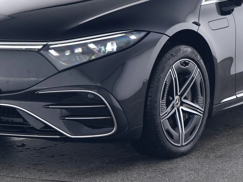 Mercedes-Benz EQS 580/AMG/4-MATIC/HYPERSCREEN/PANO/BURM/360/, снимка 3 - Автомобили и джипове - 53005011