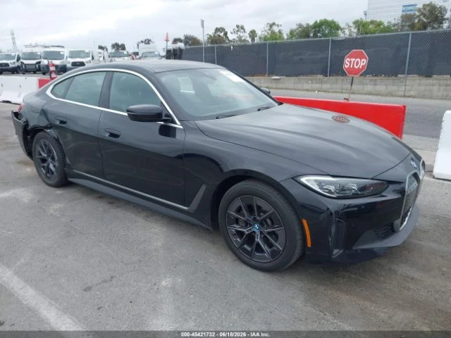 BMW i4 GRAN COUPE EDRIVE35, снимка 3 - Автомобили и джипове - 55949693