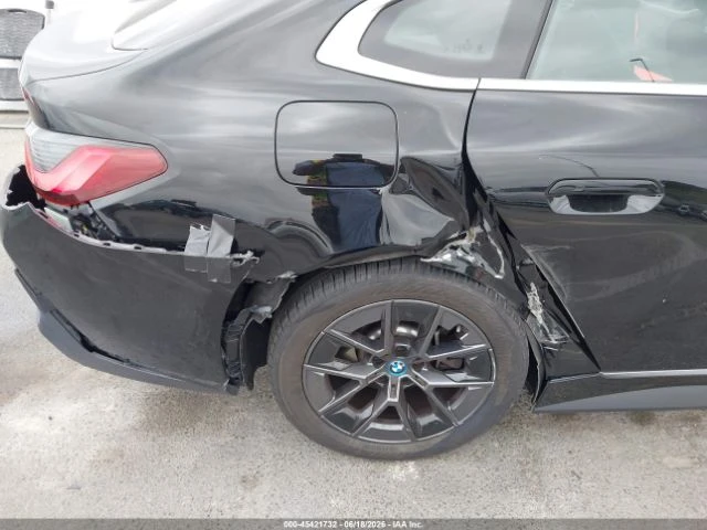 BMW i4 GRAN COUPE EDRIVE35, снимка 14 - Автомобили и джипове - 55949693