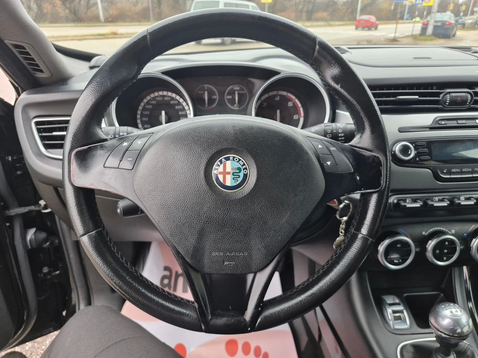 Alfa Romeo Giulietta 1.6 JTDm-2 | Mobile.bg — изображение 11