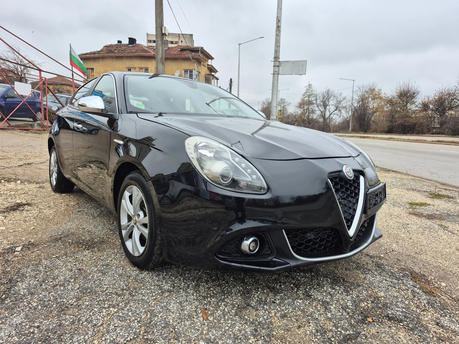 Alfa Romeo Giulietta 1.6 JTDm-2 - изображение 3