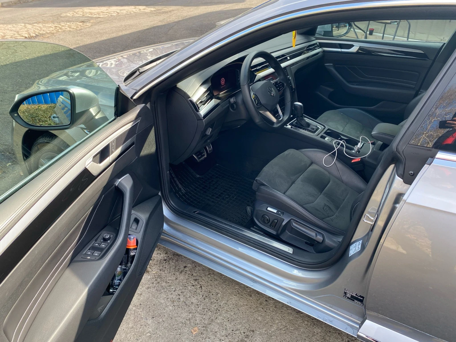 VW Arteon 2.0 TDI 150 k.�. R-LINE | Mobile.bg � ����������� 13