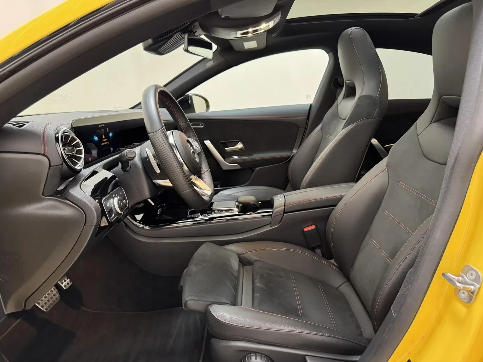 Mercedes-Benz CLA 220 4Matic MBUX/Печка/Камера/360/Ambient/AMG - изображение 10