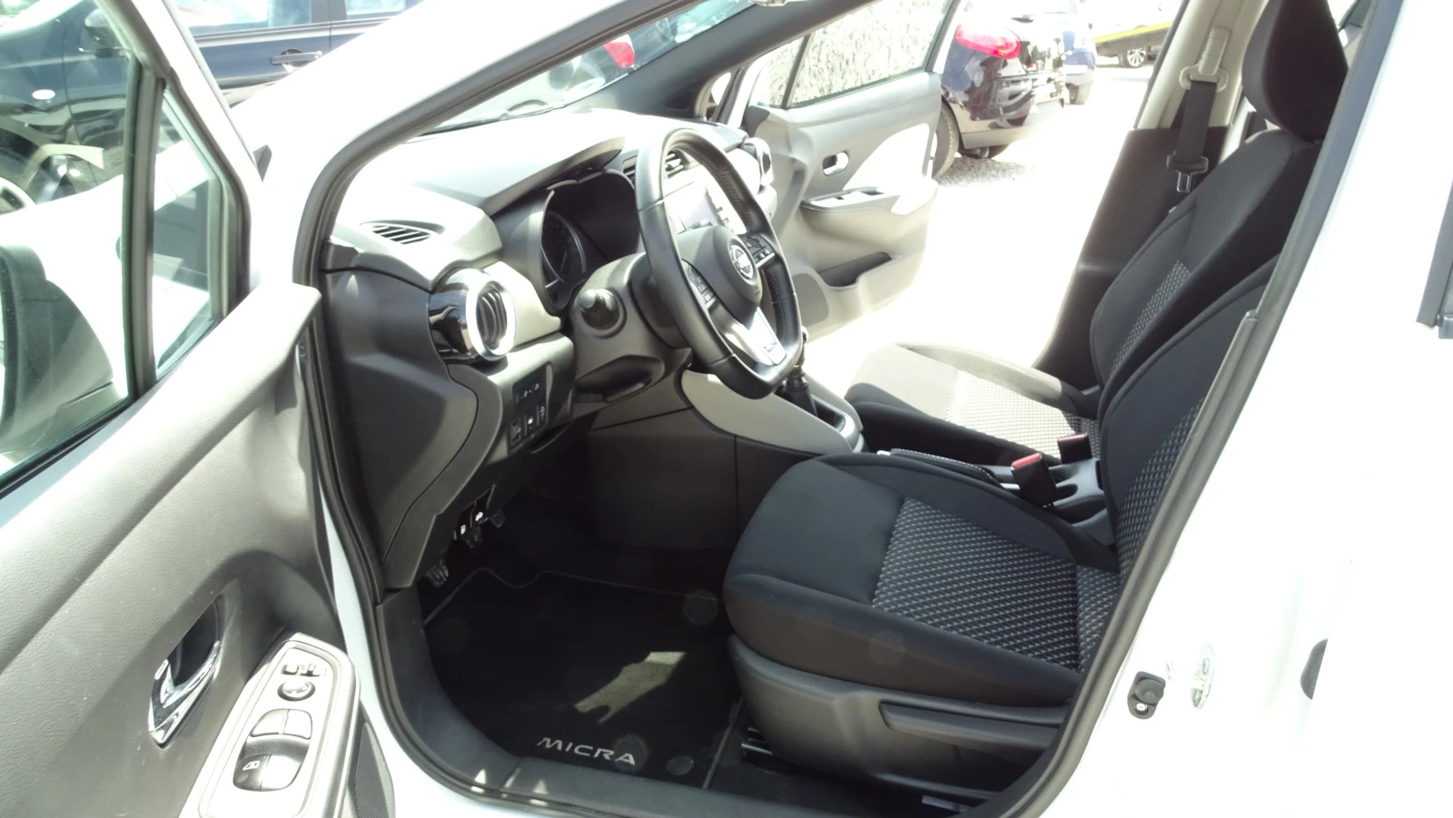 Nissan Micra 1.0 I * NAVI* KAMERA*  | Mobile.bg   12