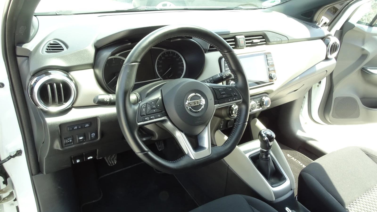 Nissan Micra 1.0 I * NAVI* KAMERA*  | Mobile.bg   13