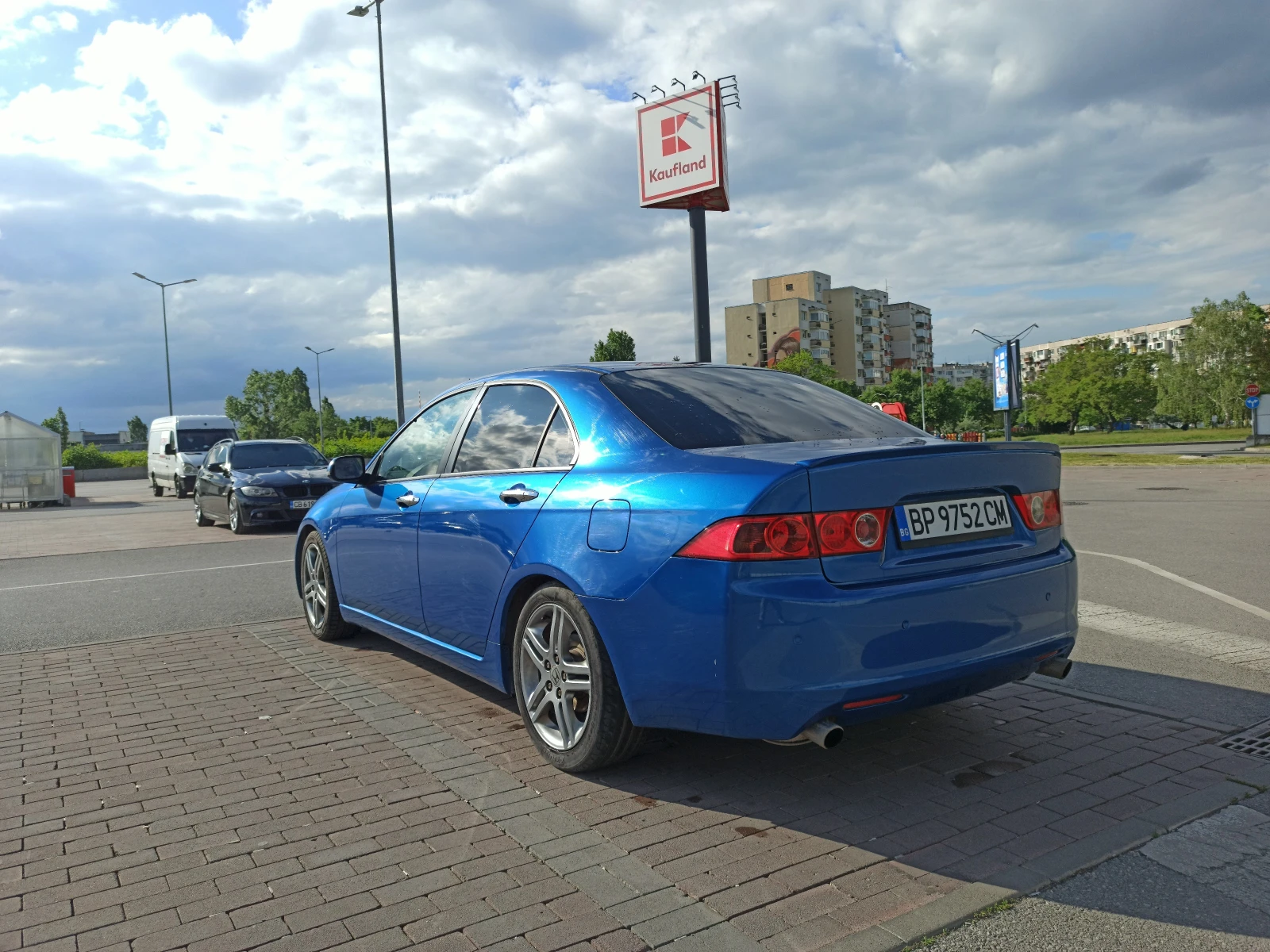 Honda Accord 2.0 - изображение 5