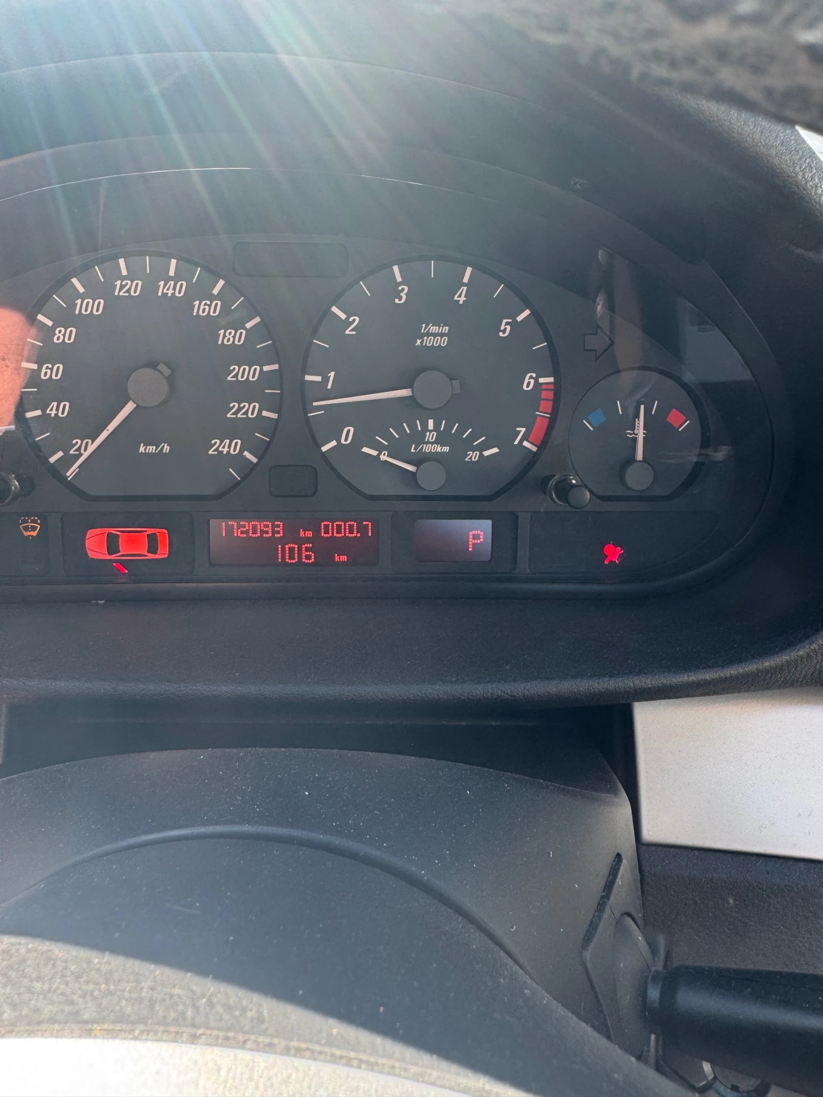 BMW 320 Ci - изображение 7