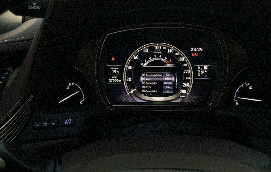 Lexus LS 500  - изображение 7