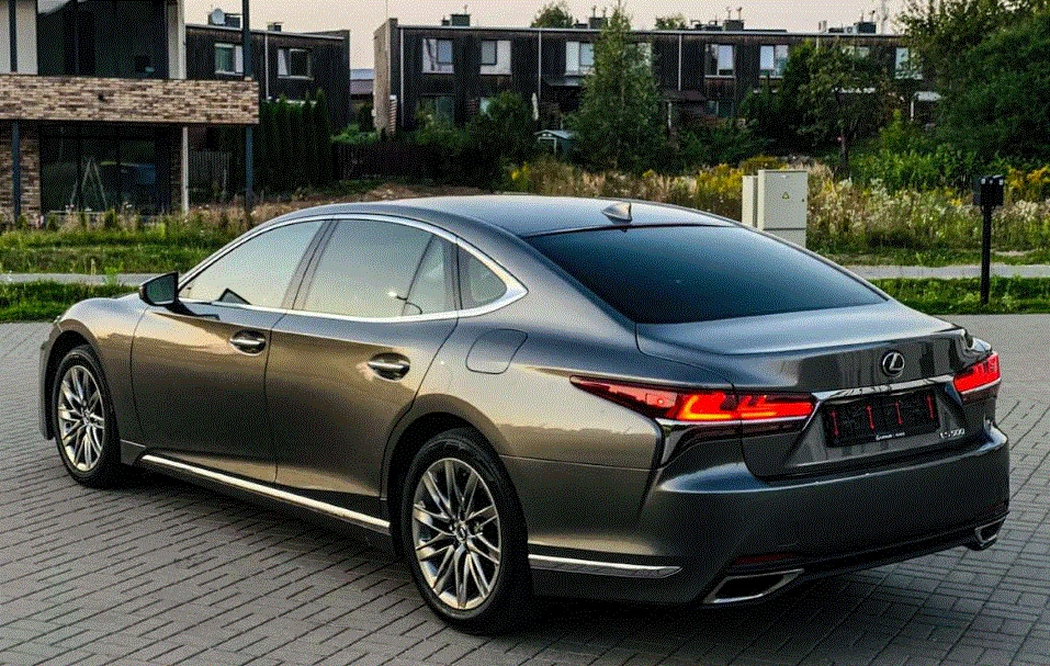 Lexus LS 500  - изображение 2