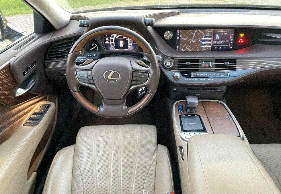 Lexus LS 500  - изображение 9